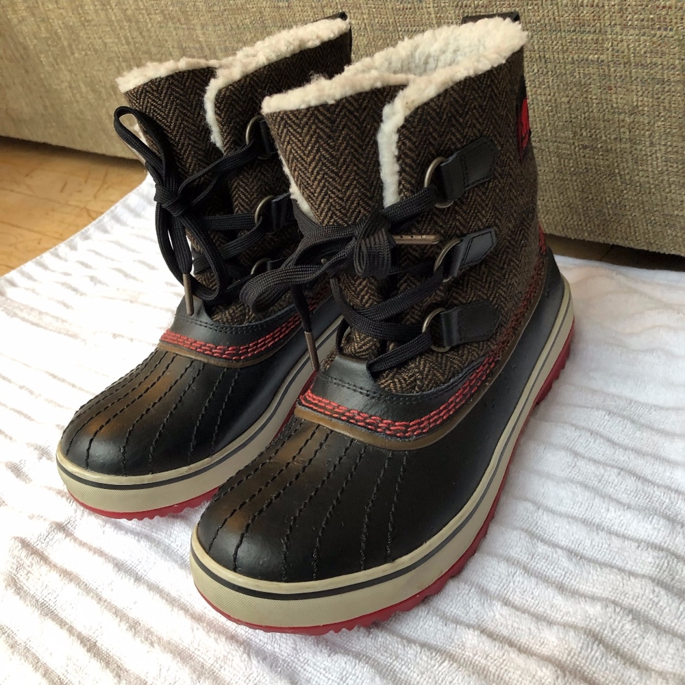 Sorel Tivoli Herringbone Snow Boot 7.5